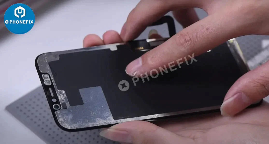 How To Quickly Refurbish The iPhone 12 OLED Screen