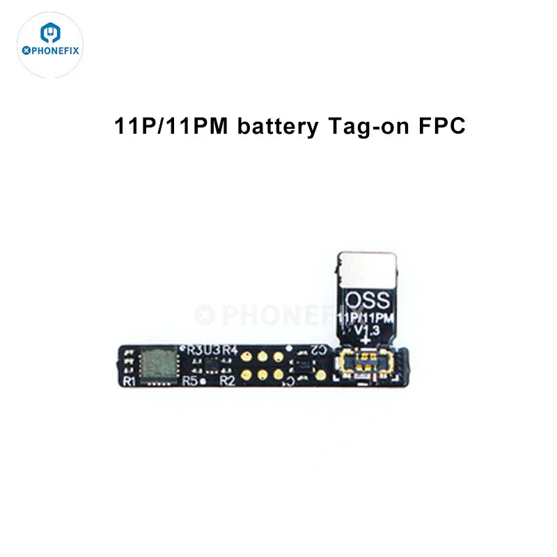 La herramienta de prueba de baterías PHONEFIX se utiliza para verificar el estado original de la batería después de su reemplazo, mostrando una pantalla digital y probando los puertos.