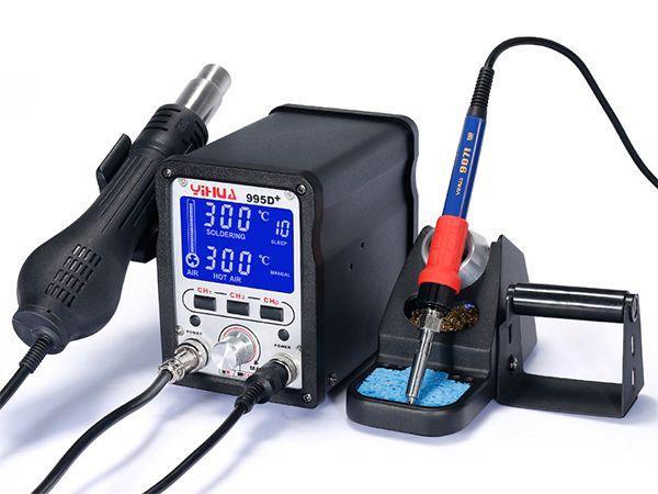 YIHUA 999D SMD lead-free BGA rework station for precise soldering and reflow of surface-mount devices.