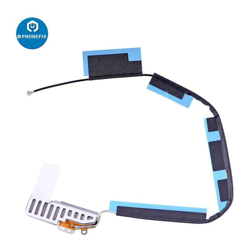 Câble flexible de remplacement pour antenne WiFi Phonefix pour iPad Air 2 et Mini, montrant le câble flexible et les connecteurs sur fond blanc.