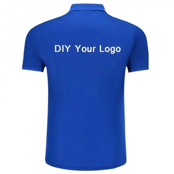 T-shirt bleu personnalisé de PHONEFIX avec espace pour votre logo, idéal pour les projets de mode DIY.