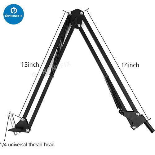 PHONEFIX : support vidéo et projecteur suspendus pour la réparation de téléphones, utilisés comme caméra de diffusion en direct pour les travaux de réparation de téléphones détaillés.