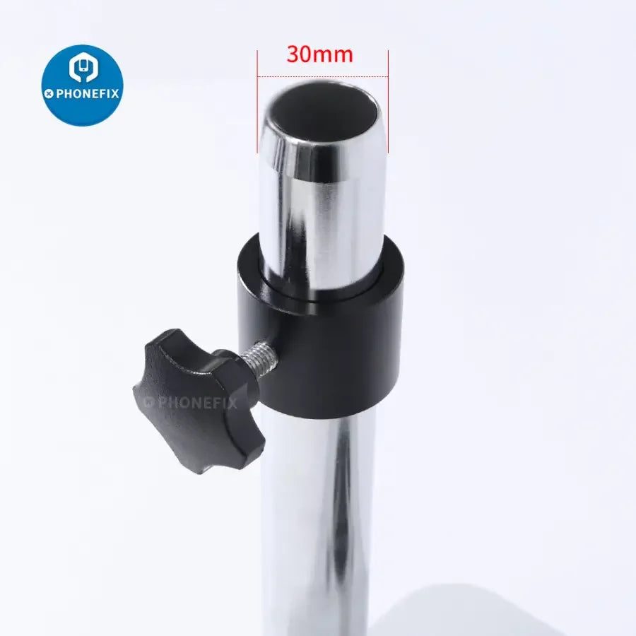 Gros plan sur l'anneau de fixation rotatif à 360 degrés du support de microscope PHONEFIX 32 mm pour accessoires de microscope, montrant l'anneau métallique durable.