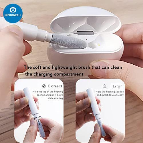 Stylo de nettoyage PHONEFIX avec brosse douce pour AirPods, téléphones et ordinateurs portables, conçu pour un nettoyage précis des appareils électroniques.