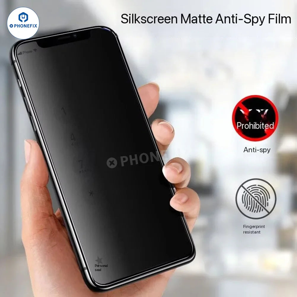 Protection d'écran en verre trempé mat anti-espion pour iPhone 12-17 Pro Max de PHONEFIX, présentant une finition mate et un ajustement sécurisé.
