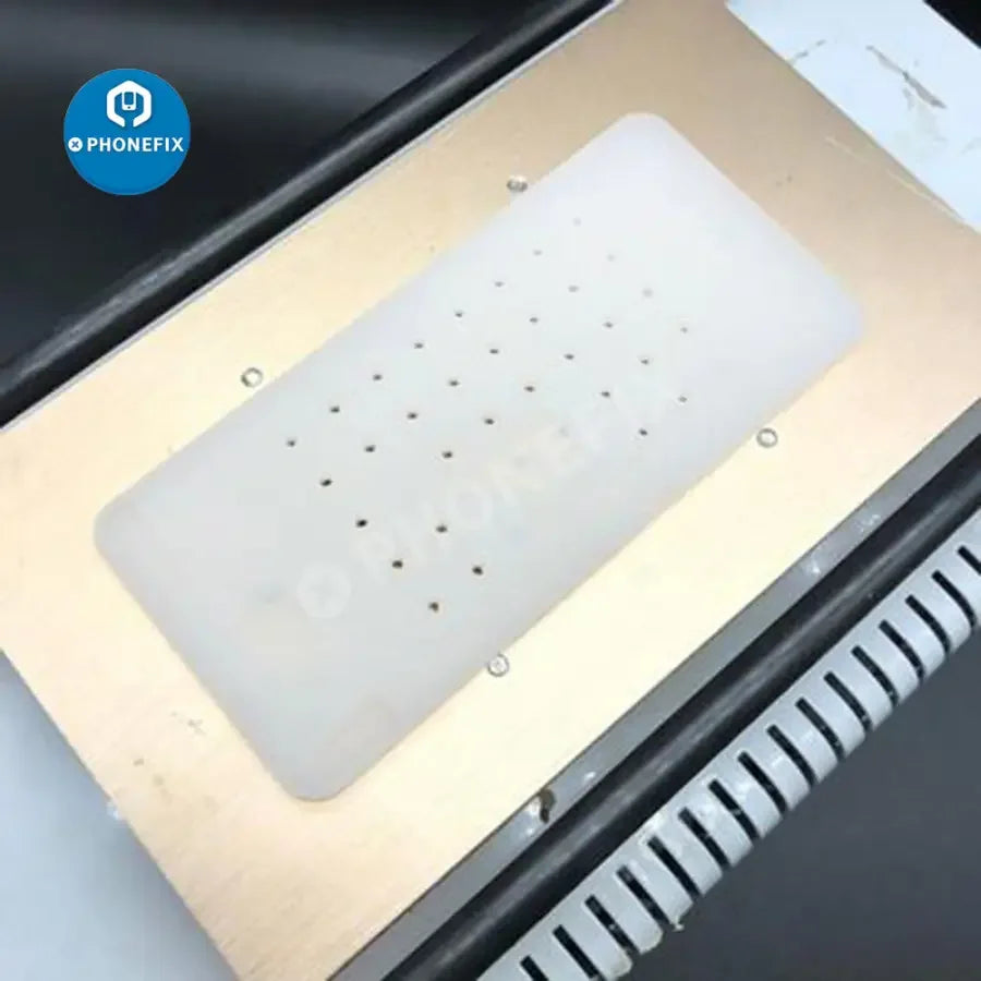 Silicone rubber mat pad from PHONEFIX for cleaning iPhone 12 Pro Max, X, XS, and 11 screens and glue surfaces.