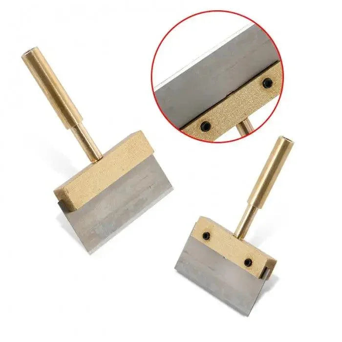 PhoneFix LOCA glue cleaning tool with 60W soldering iron, T-type tip, and long blades for precision repair and cleaning tasks.